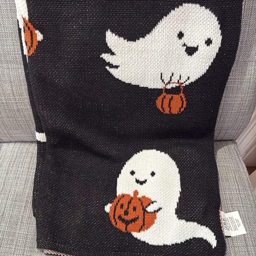 GOBLIN & GHOUL BLACK GHOST PUMPKIN JACK O LANTERN OVERSIZED HALLOWEEN THROW NWT - Picture 10 of 13
